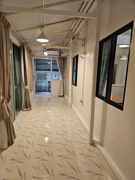 The Connect UP 3 ChalermPhraKeit 67, Bangkok, Soi Chaloem Phrakiat 67, Prawet, Prawet, Bangkok, 3 Bedrooms, 200 sqm, Townhouse For Rent, by Agentbkk, 500243450 - DDproperty.com