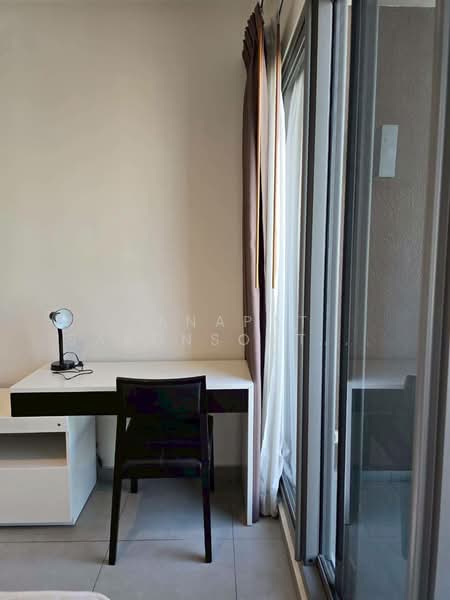 The Lofts Ekkamai, Bangkok, 1415 Sukhumvit Road, Phra Kanong Nua, Watthana, Bangkok, 1 Bedroom, 28 sqm, Condo For Rent, by Tanapat Sakonsontised, 500243455 - DDproperty.com