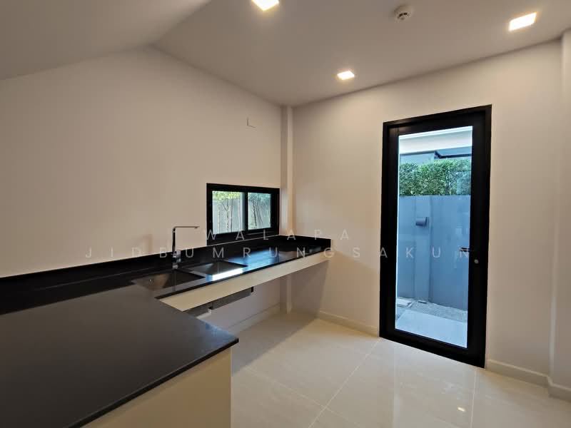 Belgravia Bangna Rama 9, Bangkok, Prawet, Prawet, Bangkok, 5 Bedrooms, 500 sqm, Single Detached House For Sale, by Walapa Jidbumrungsakun, 500243469 - DDproperty.com