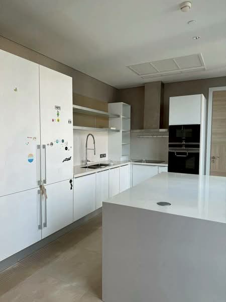 The Residences at Sindhorn Kempinski : เดอะ เรสซิเดนซ์ แอท สินธร เคมปินสกี้, กรุงเทพ, 88 ซอยต้นสน ถนน สารสิน, ลุมพินี, ปทุมวัน, กรุงเทพ, 156 ตร.ม., คอนโด ให้เช่า, โดย Vipada Supaporn, 500243470 - DDproperty.com