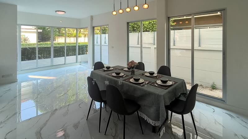 Life Bangkok Boulevard Ramintra 23, Bangkok, Soi Ram Inthra 23, Anusaowari, Bang Khen, Bangkok, 4 Bedrooms, 230 sqm, Single Detached House For Sale, by วัชราทรัพย์ ภูปภาดล, 500243475 - DDproperty.com