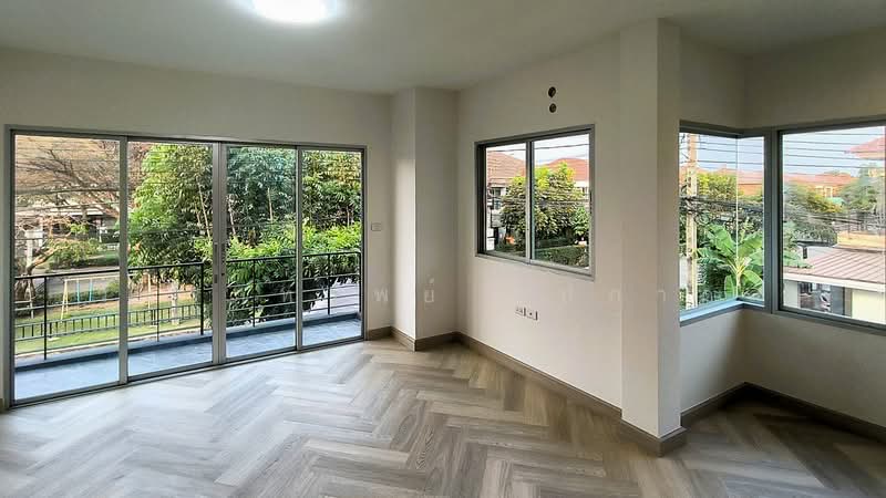 Life Bangkok Boulevard Ramintra 23, Bangkok, Soi Ram Inthra 23, Anusaowari, Bang Khen, Bangkok, 4 Bedrooms, 230 sqm, Single Detached House For Sale, by วัชราทรัพย์ ภูปภาดล, 500243475 - DDproperty.com