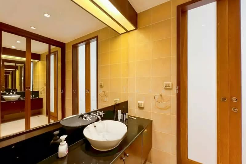 Blue Lagoon Resort Hua Hin, Phetchaburi, 1991 21 Petchkasem Road, Cha-am, Cha-Am, Phetchaburi, 2 Bedrooms, 148 sqm, Condo For Sale, by นฤมล โครส์บี้ เอ็มเมอรี่, 500243481 - DDproperty.com