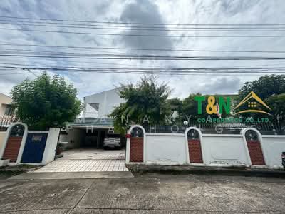 ขาย - บ้านเดี่ยวเสนานิเวศน์ 1 ซอย 117 แยก 3, กรุงเทพ