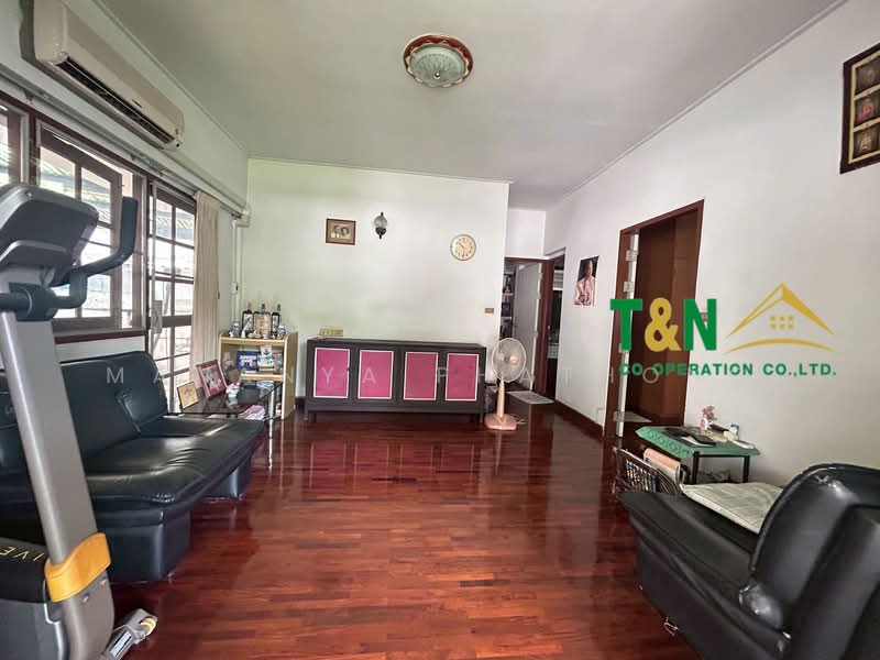 บ้านเดี่ยวเสนานิเวศน์ 1 ซอย 117 แยก 3, กรุงเทพ, ลาดพร้าว, ลาดพร้าว, กรุงเทพ, 300 ตร.ม., บ้านเดี่ยว ขาย, โดย MANANYA PHATHONG, 500243491 - DDproperty.com