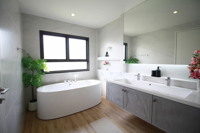 Setthasiri Bangna Km.10, Samut Prakan, Bangphli Yai, Bang Plee, Samut Prakan, 5 Bedrooms, 377 sqm, Single Detached House For Sale, by Walapa Jidbumrungsakun, 500243493 - DDproperty.com