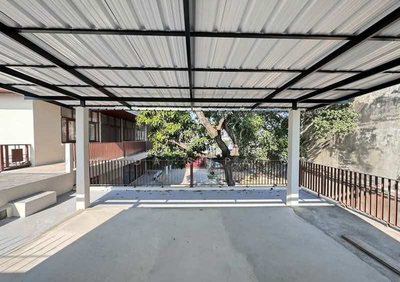 6-BR House, Bangkok, Bang O, Bang Phlat, Bangkok, 6 Bedrooms, 500 sqm, Single Detached House For Rent, by Vipada Supaporn, 500243495 - DDproperty.com