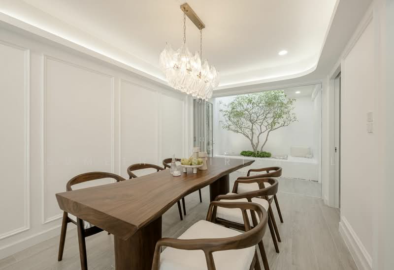 4-BR Townhouse, Bangkok, Khlong Tan Nua, Watthana, Bangkok, 4 Bedrooms, 250 sqm, Townhouse For Sale, by Orapa Sumetheesirisakul, 500243505 - DDproperty.com