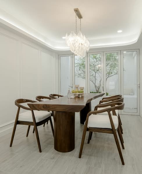 4-BR Townhouse, Bangkok, Khlong Tan Nua, Watthana, Bangkok, 4 Bedrooms, 250 sqm, Townhouse For Sale, by Orapa Sumetheesirisakul, 500243505 - DDproperty.com