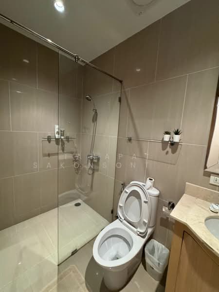 The Empire Place, Bangkok, 88 Narathiwatratchanakharin Road, Thung Maha Mek, Sathon, Bangkok, 3 Bedrooms, 135 sqm, Condo For Sale, by Tanapat Sakonsontised, 500243519 - DDproperty.com