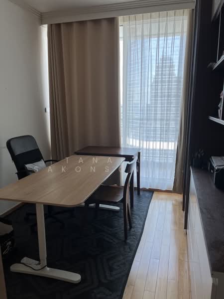 The Empire Place, Bangkok, 88 Narathiwatratchanakharin Road, Thung Maha Mek, Sathon, Bangkok, 3 Bedrooms, 135 sqm, Condo For Sale, by Tanapat Sakonsontised, 500243519 - DDproperty.com