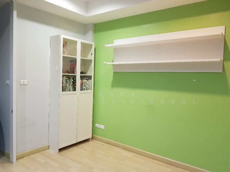 Thanapat Haus Sathorn - Narathiwas, Bangkok, Soi Chuen Chitrung, Nontri Road, Chong Nonsi, Yan Nawa, Bangkok, 3 Bedrooms, 200 sqm, Townhouse For Sale, by Orapa Sumetheesirisakul, 500243522 - DDproperty.com