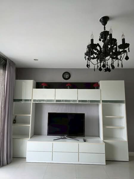 The Clover Thonglor Residence, Bangkok, Soi Sukhumvit 55, Khlong Tan Nua, Watthana, Bangkok, 2 Bedrooms, 71 sqm, Condo For Sale, by Walapa Jidbumrungsakun, 500243528 - DDproperty.com