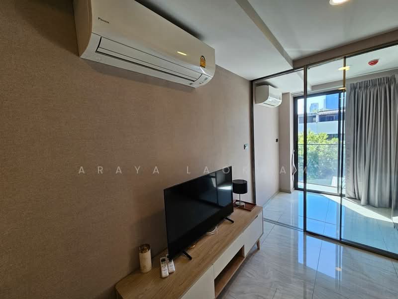 Walden Asoke, Bangkok, 120 12 Sukhumvit Road, Khlongtoei Nua, Watthana, Bangkok, 1 Bedroom, 38 sqm, Condo For Sale, by Araya Laokham, 500243545 - DDproperty.com
