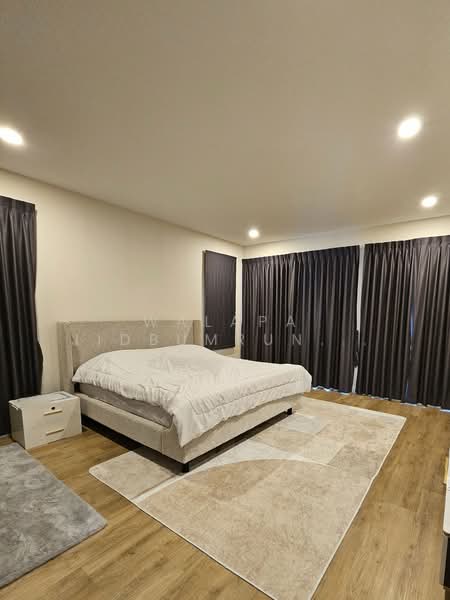 Perfect Place Rama 9-Krungthep Kreetha, Bangkok, Srinakarin - Rom Klao Road, Khlong Song Ton Nun, Lat Krabang, Bangkok, 4 Bedrooms, 222 sqm, Single Detached House For Rent, by Walapa Jidbumrungsakun, 500243547 - DDproperty.com