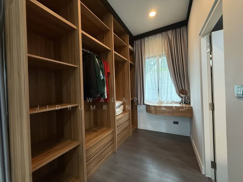 Setthasiri-Krungthep Kreetha 2, Bangkok, Krungthep Kreetha Road, Hua Mak, Bang Kapi, Bangkok, 4 Bedrooms, 336 sqm, Single Detached House For Rent, by Walapa Jidbumrungsakun, 500243550 - DDproperty.com