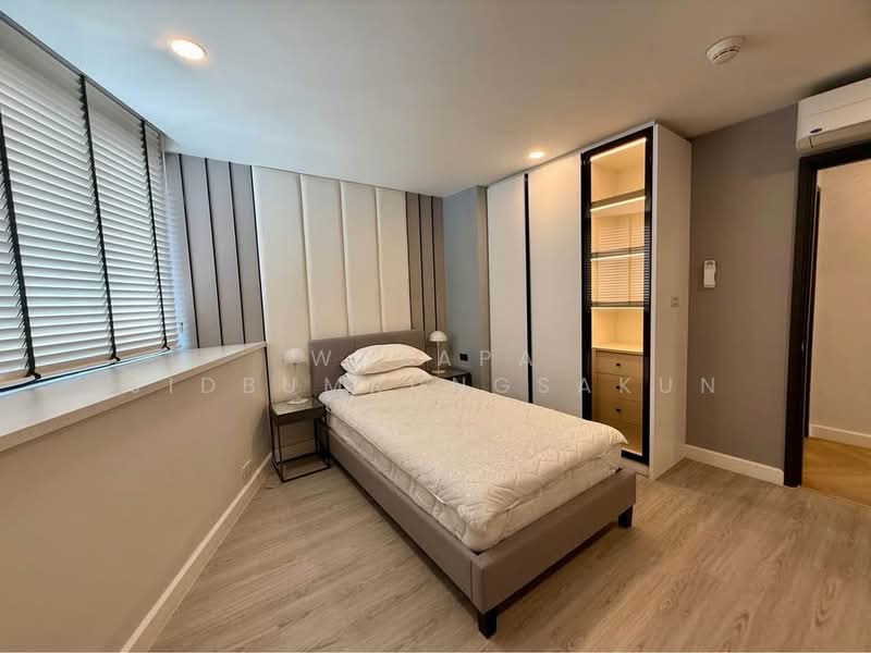 President Park Sukhumvit 24, Bangkok, 99 Sukhumvit 24 Alley, Khlongtoei Nua, Watthana, Bangkok, 4 Bedrooms, 223 sqm, Condo For Sale, by Walapa Jidbumrungsakun, 500243567 - DDproperty.com