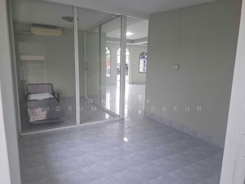 บ้าน 5-ห้องนอน, กรุงเทพ, บางไผ่, บางแค, กรุงเทพ, 200 ตร.ม., บ้านเดี่ยว ขาย, โดย Walapa Jidbumrungsakun, 500243573 - DDproperty.com