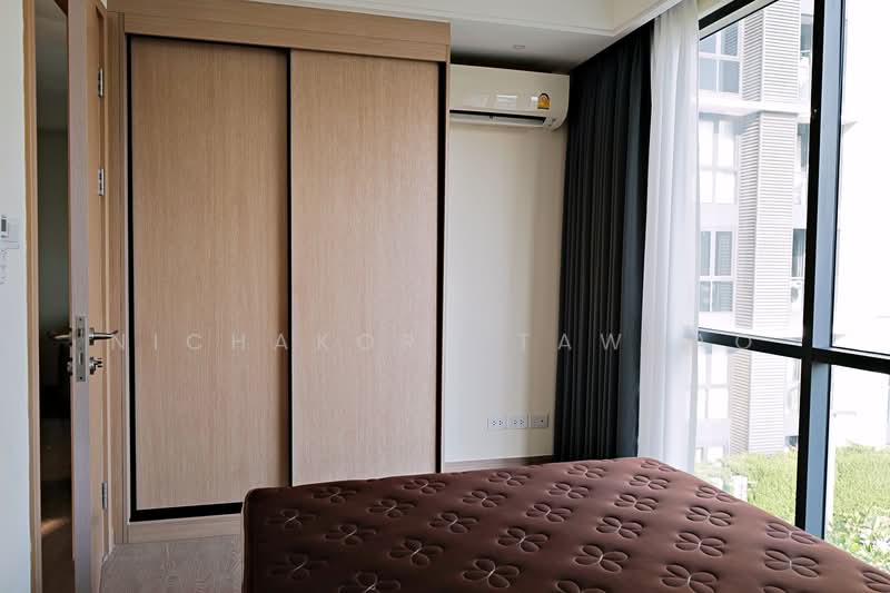 Regal Sathon-Naradhiwas, Bangkok, Naradhiwas Rajanagarindra Road, Thung Maha Mek, Sathon, Bangkok, 1 Bedroom, 50 sqm, Condo For Rent, by Nichakorn Tawnao, 500243576 - DDproperty.com