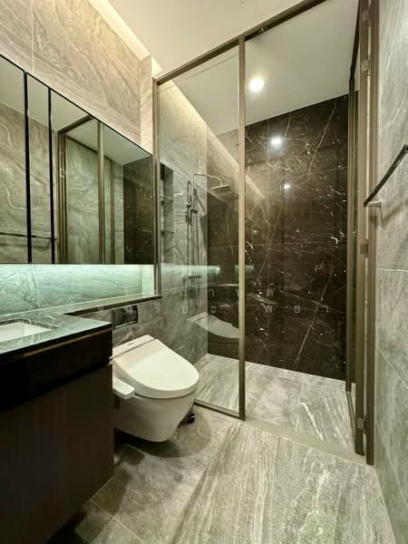 The Esse Sukhumvit 36, Bangkok, Soi Sukhumvit 36, Sukhumvit Road, Phra Kanong, Khlong Toei, Bangkok, 1 Bedroom, 38 sqm, Condo For Rent, by รัชกานต์ อัจฉริยะโพธา, 500243579 - DDproperty.com