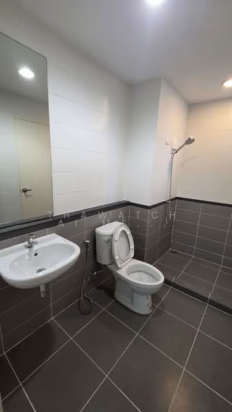 Baan Klang Muang Sukhumvit 77 : บ้านกลางเมือง สุขุมวิท 77, กรุงเทพ, ซอย อ่อนนุช 17, สวนหลวง, สวนหลวง, กรุงเทพ, 178 ตร.ม., ทาวน์เฮ้าส์ ขาย, โดย Thawatchai Methawongworakul, 500243585 - DDproperty.com