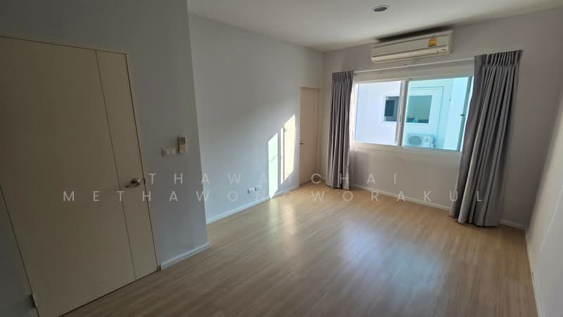 Baan Klang Muang Sukhumvit 77, Bangkok, Soi On Nut 17, Suan Luang, Suan Luang, Bangkok, 3 Bedrooms, 178 sqm, Townhouse For Sale, by Thawatchai Methawongworakul, 500243585 - DDproperty.com