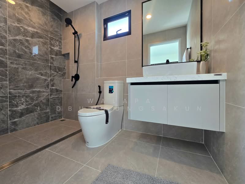 undefined, Bangkok, Sala Thammasop, Thawi Watthana, Bangkok, 4 Bedrooms, 320 sqm, Single Detached House For Sale, by Walapa Jidbumrungsakun, 500243593 - DDproperty.com