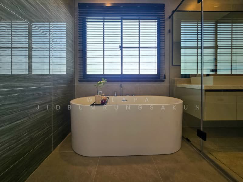 undefined, Bangkok, Sala Thammasop, Thawi Watthana, Bangkok, 5 Bedrooms, 390 sqm, Single Detached House For Sale, by Walapa Jidbumrungsakun, 500243604 - DDproperty.com