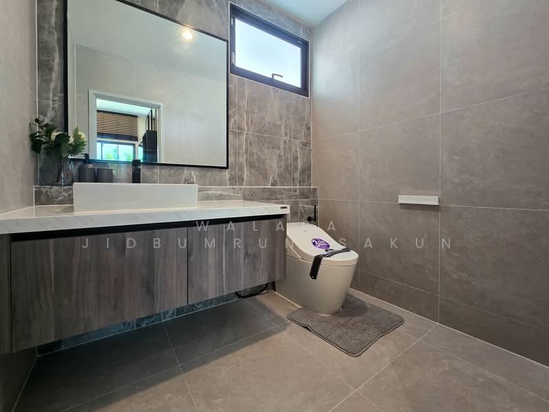 undefined, Bangkok, Sala Thammasop, Thawi Watthana, Bangkok, 5 Bedrooms, 390 sqm, Single Detached House For Sale, by Walapa Jidbumrungsakun, 500243604 - DDproperty.com