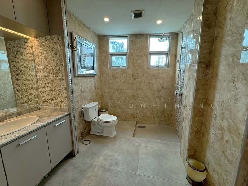 Building, Bangkok, Khlong Tan Nua, Watthana, Bangkok, , 840 sqm, Shophouse For Rent, by Amornrat On-Thong, 500243633 - DDproperty.com