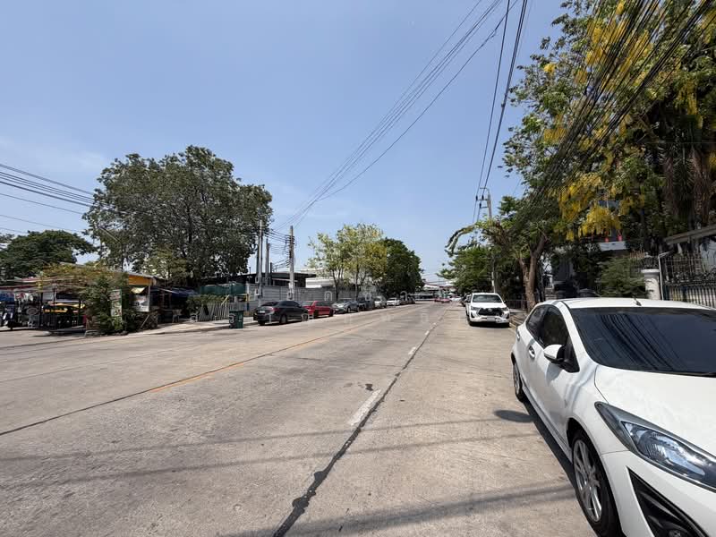 ที่ดิน 1 ไร่ ติดถนน 2 ด้าน ถนนเลียบทางด่วนเอกมัย-รามอินทรา ถนนสุคนธสวัสดิ์ 92 ล้านบาท, กรุงเทพ, สุคนธสวัสดิ์, นวลจันทร์, บึงกุ่ม, กรุงเทพ, 1,600 ตร.ม., ที่ดิน ขาย, โดย ยอดชาย สราญฤทธิชัย, 500243642 - DDproperty.com