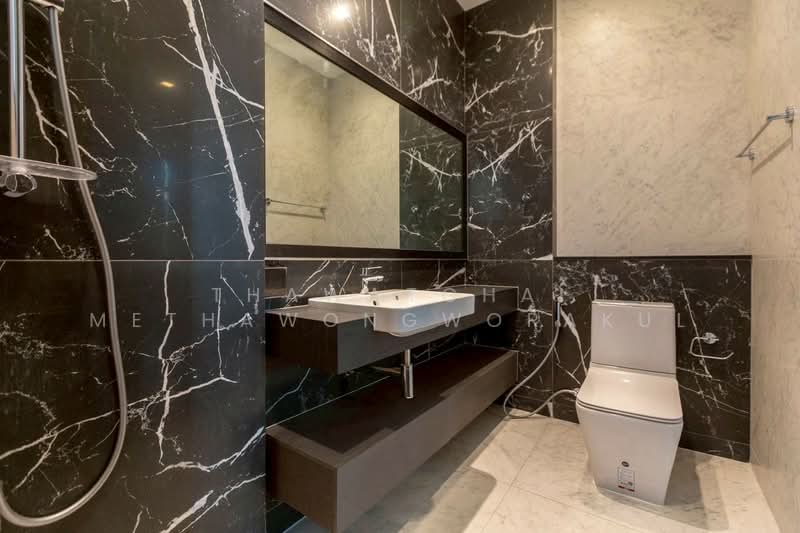 The Gentry Vibhavadi, Bangkok, Soi Vibhavadi Rangsit 62, Talat Bang Khen, Lak Si, Bangkok, 5 Bedrooms, 593 sqm, Single Detached House For Sale, by Thawatchai Methawongworakul, 500243645 - DDproperty.com