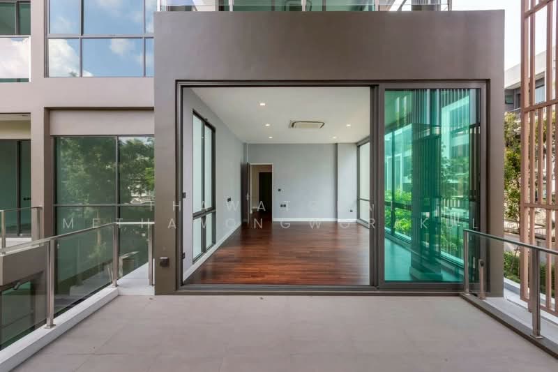 The Gentry Vibhavadi, Bangkok, Soi Vibhavadi Rangsit 62, Talat Bang Khen, Lak Si, Bangkok, 5 Bedrooms, 593 sqm, Single Detached House For Sale, by Thawatchai Methawongworakul, 500243645 - DDproperty.com