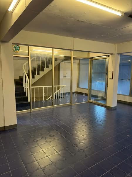 จริญนคร 53/1, กรุงเทพ, บางลำภูล่าง, คลองสาน, กรุงเทพ, 120 ตร.ม., ตึกแถว-อาคารพาณิชย์ ให้เช่า, โดย Airada Parasarn, 500243649 - DDproperty.com