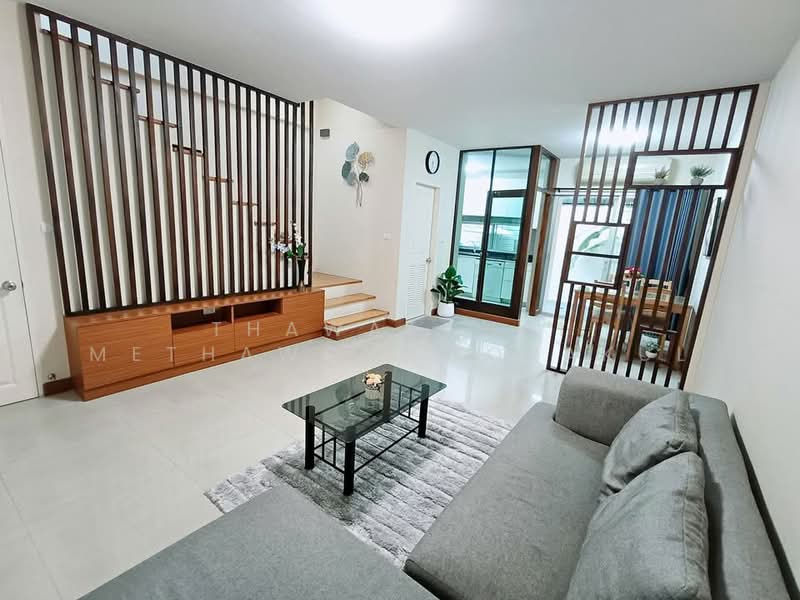 undefined, Bangkok, Hua Mak, Bang Kapi, Bangkok, 3 Bedrooms, 150 sqm, Single Detached House For Rent, by Thawatchai Methawongworakul, 500243652 - DDproperty.com