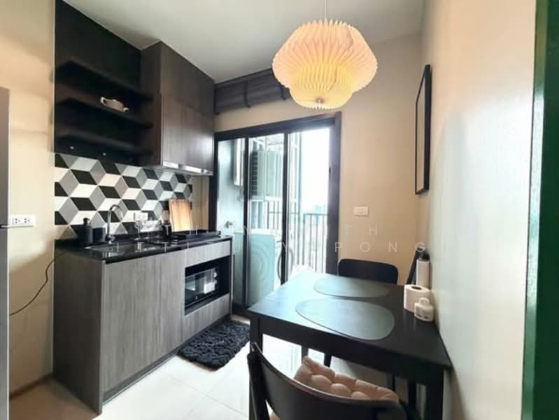 The Base Phetchaburi-Thonglor, Bangkok, Phetchaburi Rd, Bang Kapi, Huai Khwang, Bangkok, 1 Bedroom, 28 sqm, Condo For Rent, by Thananith Ittitulyapong, 500243665 - DDproperty.com