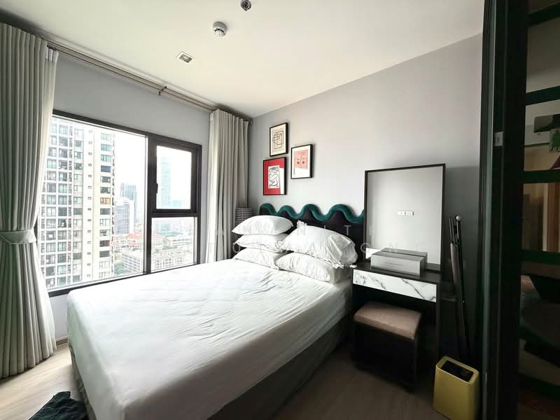 The Base Phetchaburi-Thonglor, Bangkok, Phetchaburi Rd, Bang Kapi, Huai Khwang, Bangkok, 1 Bedroom, 28 sqm, Condo For Rent, by Thananith Ittitulyapong, 500243665 - DDproperty.com