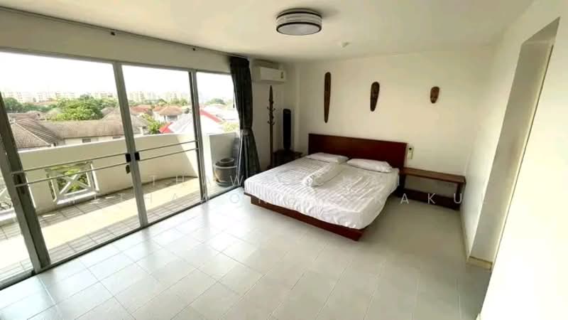 Tara Ruen Ake, Bangkok, 17 Soi Ramkhamhaeng 43/1, Phlapphla, Wang Thonglang, Bangkok, 2 Bedrooms, 116 sqm, Condo For Sale, by Thawatchai Methawongworakul, 500243685 - DDproperty.com