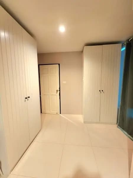 Sukhumvit Living Town, Bangkok, 299 Sukhumvit 21 Road, Khlongtoei Nua, Watthana, Bangkok, 2 Bedrooms, 66 sqm, Condo For Rent, by Thananith Ittitulyapong, 500243696 - DDproperty.com