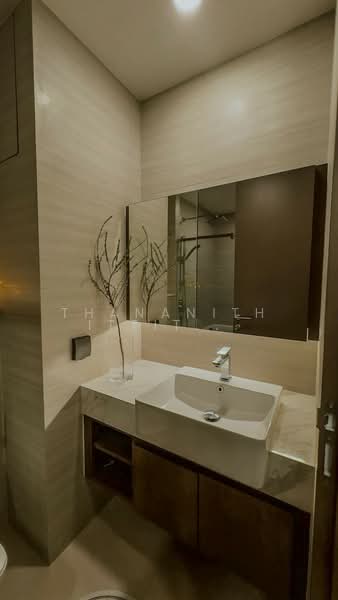 Park Origin Thonglor, Bangkok, Soi Thonglor 10, Sukhumvit Road, Khlong Tan Nua, Watthana, Bangkok, 2 Bedrooms, 45 sqm, Condo For Rent, by Thananith Ittitulyapong, 500243705 - DDproperty.com