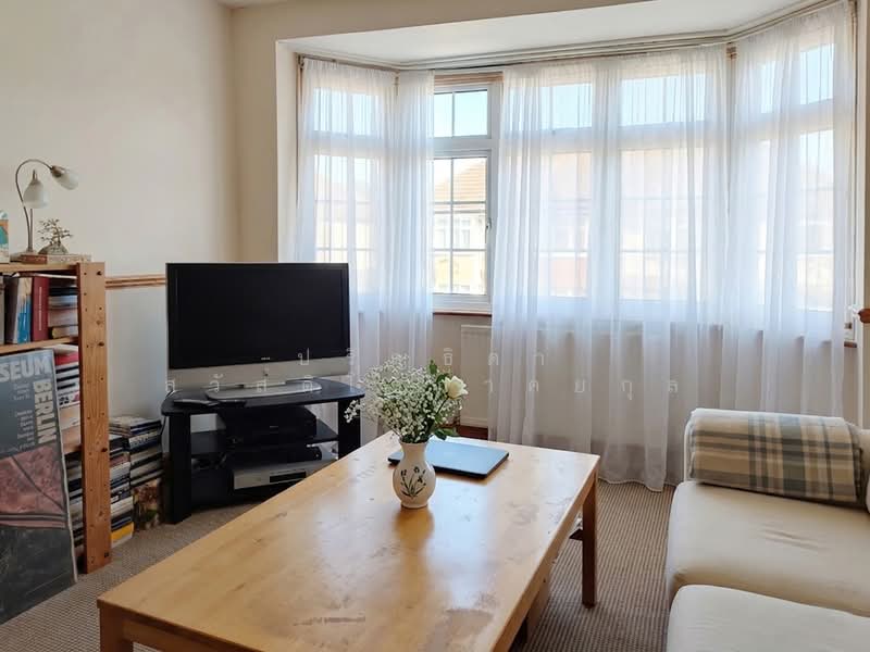 ขายบ้านประเทศอังกฤษ London Finchley Freehold, ปทุมธานี, บ้านกลาง, เมืองปทุมธานี, ปทุมธานี, 170 ตร.ม., ทาวน์เฮ้าส์ ขาย, โดย ปริญธิดา สวัสดิโสภาคยกุล, 500243712 - DDproperty.com