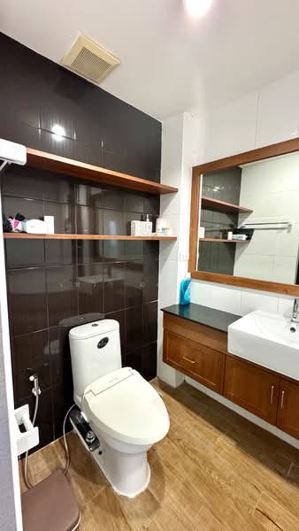 Ladda Condo View, Chon Buri (Pattaya), Cherm Chom Phon Road, Si Racha, Si Racha, Chon Buri (Pattaya), 1 Bedroom, 34 sqm, Condo For Sale, by เทวา อสังหาฯ, 500243728 - DDproperty.com