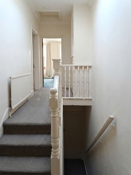 ขายบ้านประเทศอังกฤษ 172 London Finchley Freehold, ปทุมธานี, บ้านกลาง, เมืองปทุมธานี, ปทุมธานี, 65 ตร.ม., ทาวน์เฮ้าส์ ขาย, โดย ปริญธิดา สวัสดิโสภาคยกุล, 500243741 - DDproperty.com