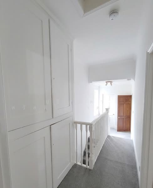 ขายบ้านประเทศอังกฤษ 172 London Finchley Freehold, ปทุมธานี, บ้านกลาง, เมืองปทุมธานี, ปทุมธานี, 65 ตร.ม., ทาวน์เฮ้าส์ ขาย, โดย ปริญธิดา สวัสดิโสภาคยกุล, 500243741 - DDproperty.com