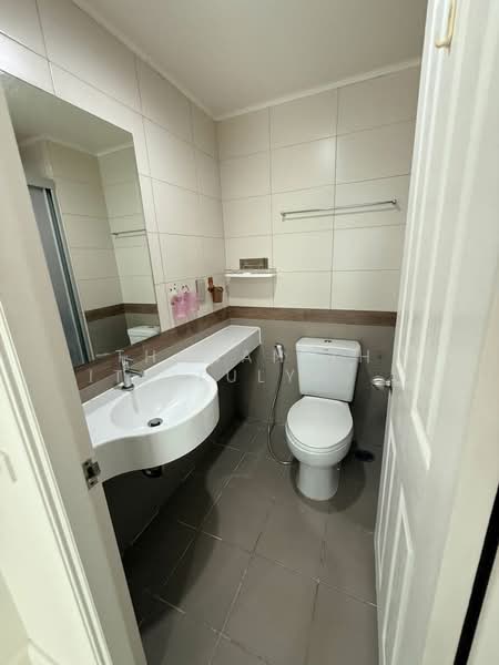 Lumpini Park Pinklao, Bangkok, 618 Boromarajonani Road, Bang Bamru, Bang Phlat, Bangkok, 2 Bedrooms, 56 sqm, Condo For Sale, by Thananith Ittitulyapong, 500243757 - DDproperty.com