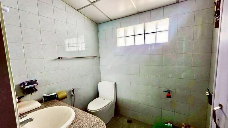 บ้านเดี่ยวใกล้รถไฟฟ้า BTS สถานีสำโรง สุขุมวิท, สมุทรปราการ, สุขุมวิท, สำโรงเหนือ, เมืองสมุทรปราการ, สมุทรปราการ, 100 ตร.ม., บ้านเดี่ยว ขาย, โดย ปุณณภา นารานนทชัย, 500243773 - DDproperty.com