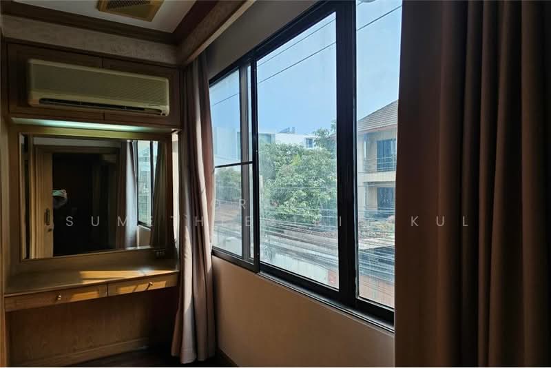 Park Pavillion, Bangkok, Phahonyothin Rd, Samsen Nai, Phaya Thai, Bangkok, 2 Bedrooms, 193 sqm, Condo For Sale, by Orapa Sumetheesirisakul, 500243775 - DDproperty.com