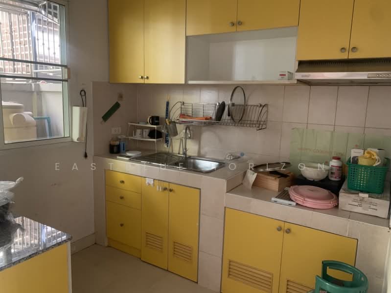 Baan Klang Muang Sathorn-Taksin 2, Bangkok, Kanlapaphruek Road, Bangko, Chom Thong, Bangkok, 3 Bedrooms, 170 sqm, Townhouse For Sale, by Eastblue Horizon, 500243780 - DDproperty.com