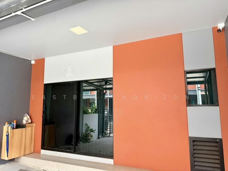 Siri Place Kalapapruek-Sathorn, Bangkok, Bang Wa, Phasi Charoen, Bangkok, 3 Bedrooms, 118 sqm, Townhouse For Sale, by Eastblue Horizon, 500243809 - DDproperty.com