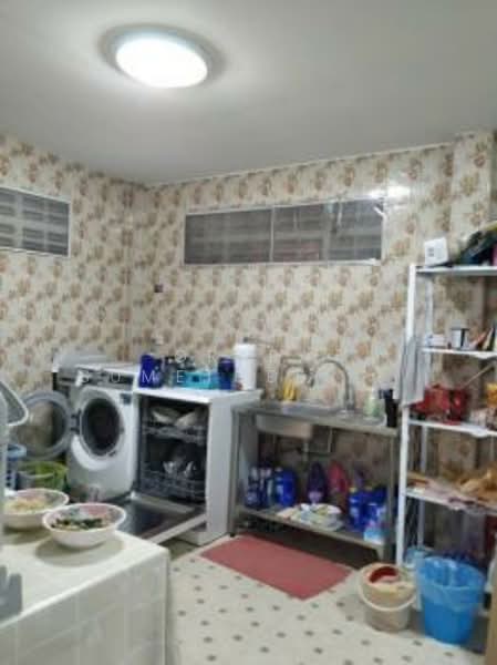 ทาวน์เฮ้าส์ 5-ห้องนอน, กรุงเทพ, จรเข้บัว, ลาดพร้าว, กรุงเทพ, 220 ตร.ม., ทาวน์เฮ้าส์ ขาย, โดย Orapa Sumetheesirisakul, 500243814 - DDproperty.com